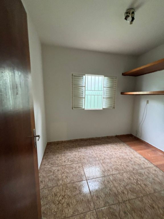 Casa de 4 quartos, no bairro Universitário, em Uberaba | Eu Corretor
