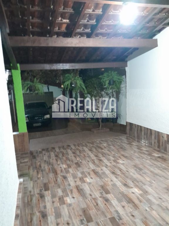 Casa de 2 quartos, 297m² no bairro Parque São Geraldo, em Uberaba | Eu Corretor