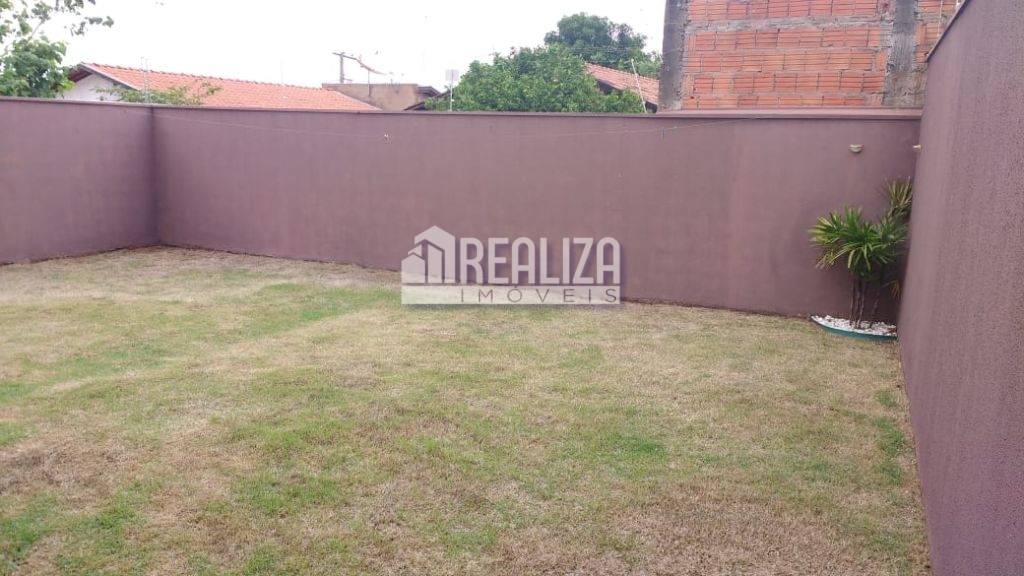Casa, 3 quartos, 105 m² - Foto 2