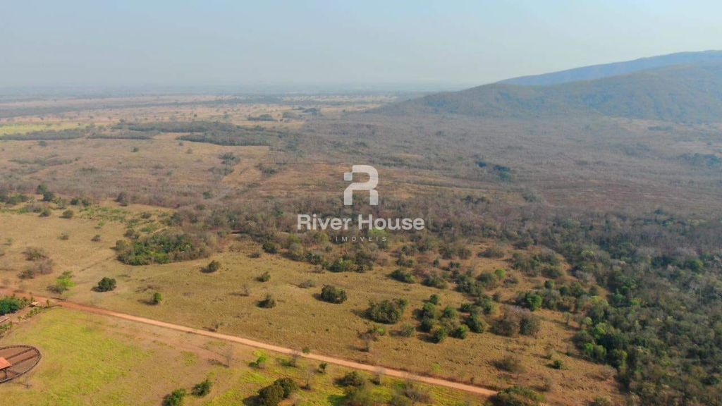 Fazenda à venda com casa sobrado , a 50 km de cuiaba localiz
