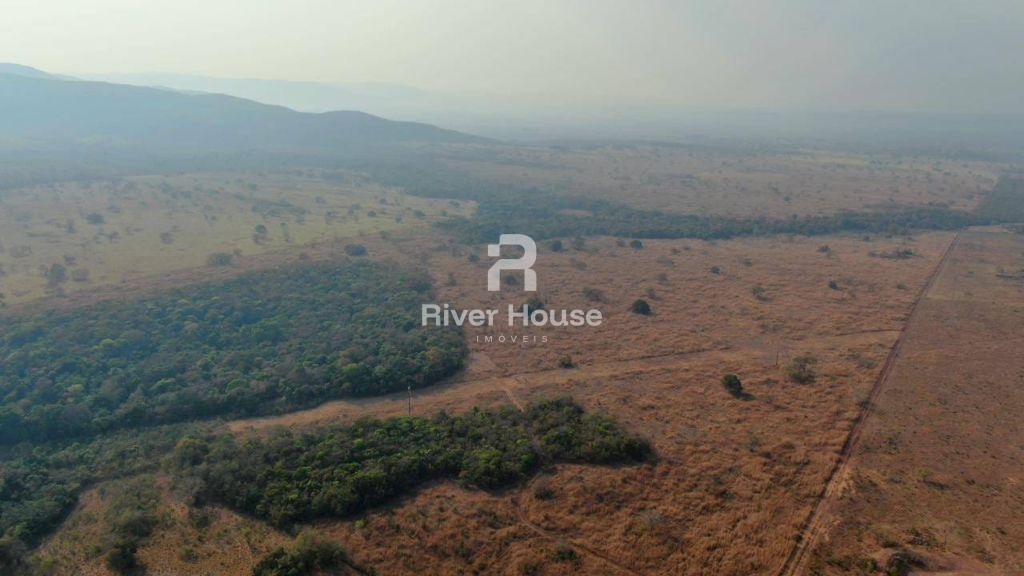 Fazenda à venda com casa sobrado , a 50 km de cuiaba localiz