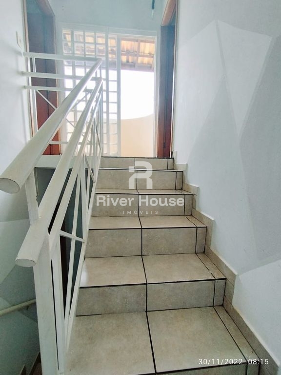 Sobrado à venda em condominio solar do moinho recanto dos pá