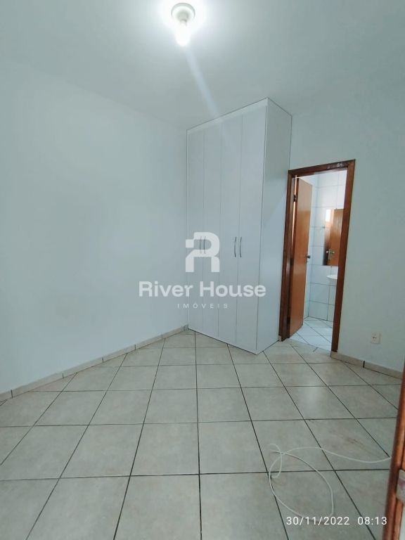 Sobrado à venda em condominio solar do moinho recanto dos pá