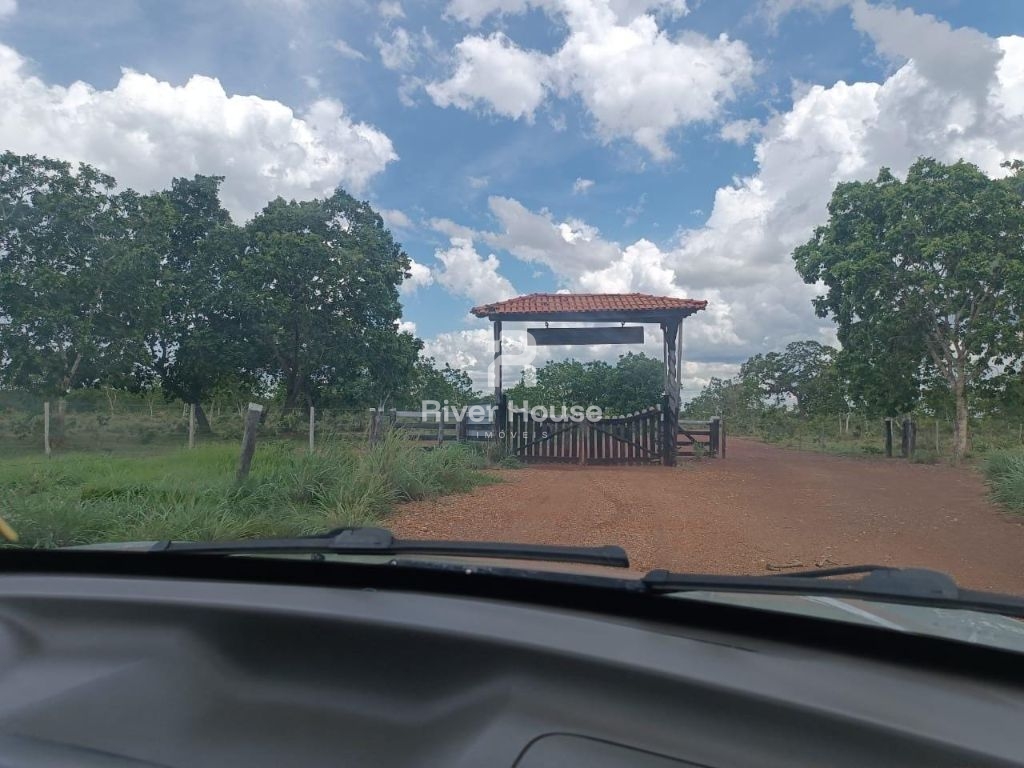 Fazenda a venda com 890 hectares dupla aptidão na região de 