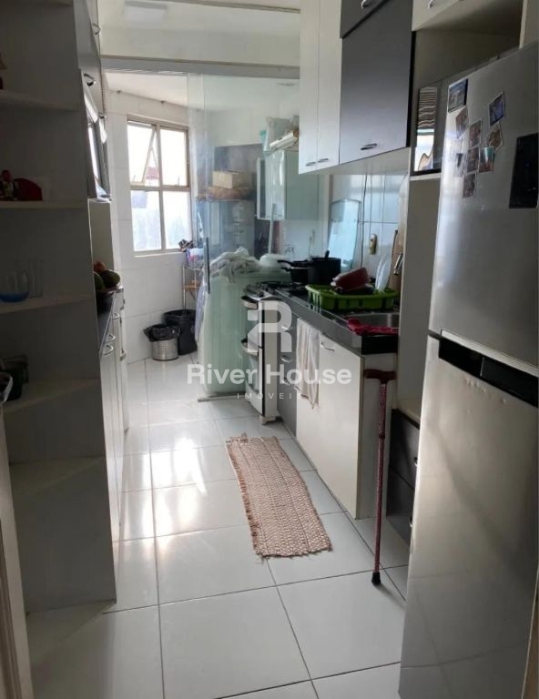 Apartamento com 3 quartos sendo 1 suíte exceente localização bairro Baú Cuiabá- Mt