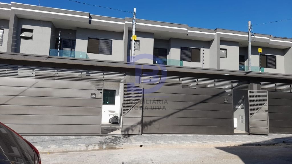 Sobrados 2 suítes e 2 vagas vila ré