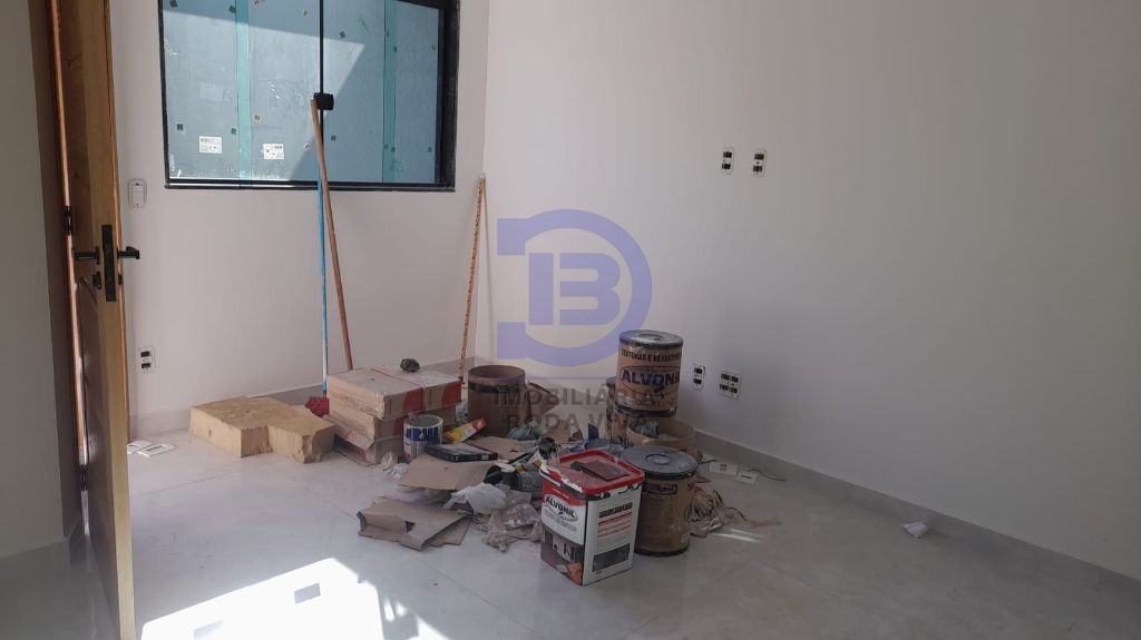 Sobrados 2 suítes e 2 vagas vila ré