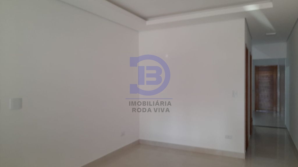 Sobrados novos próximo ao metro patriarca