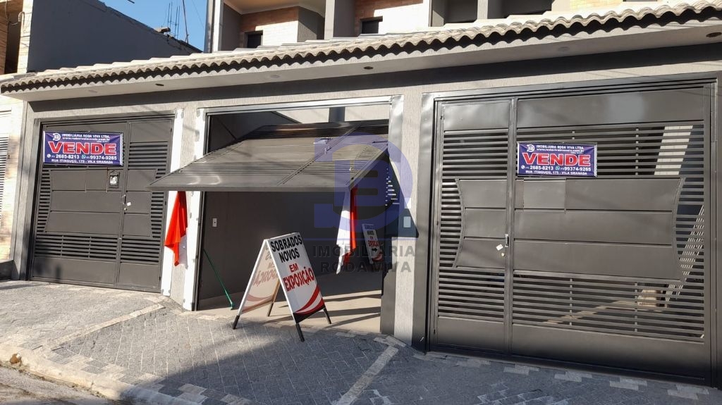 Sobrados novos próximo ao metro patriarca