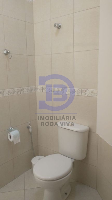 Sobrado próximo ao metro guilhermina-esperança com 03 dormitórios