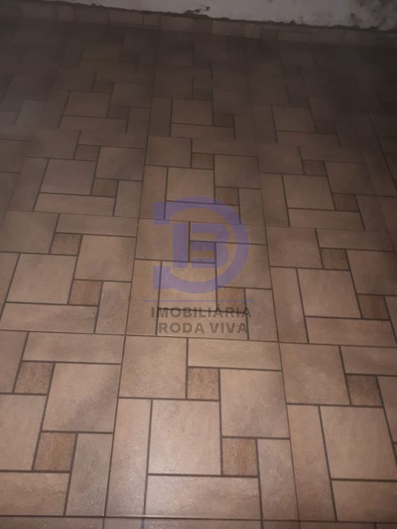 Terreno de 06 x 25 com 2 casas na parada xv