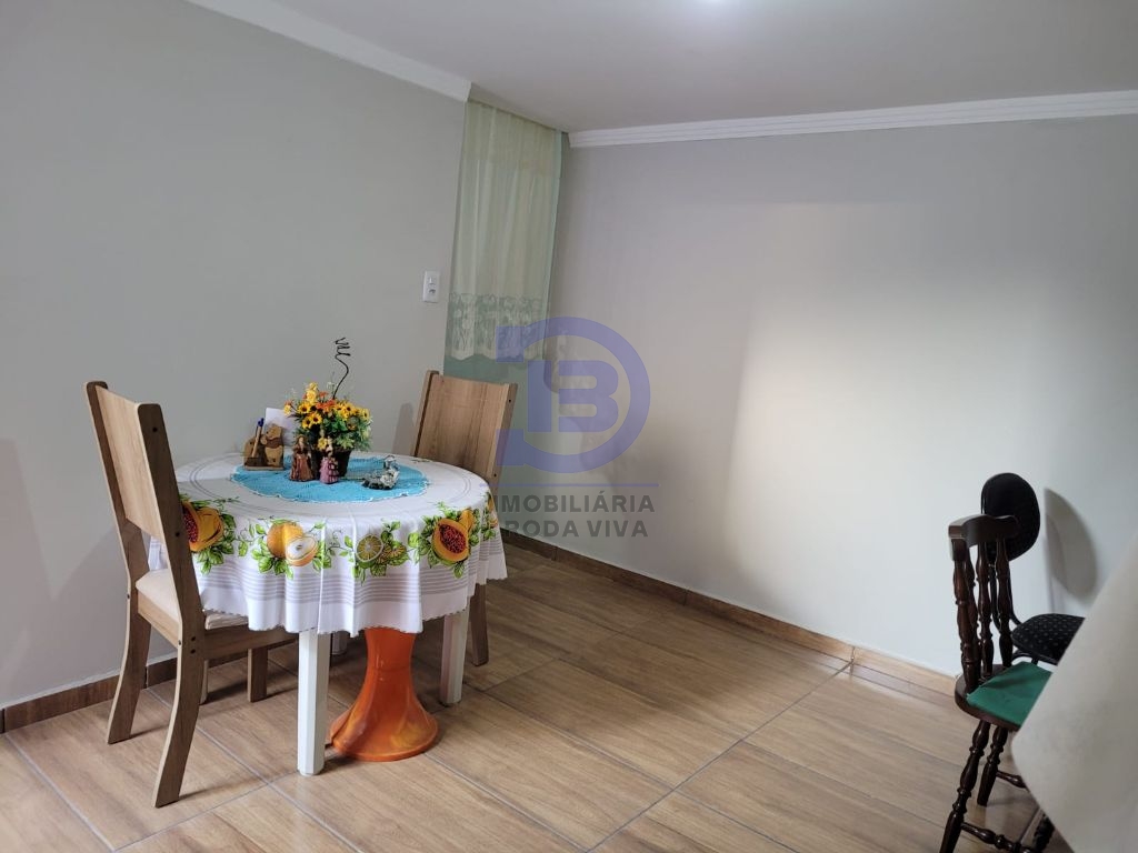 Casa térrea com edícula no centro da ponte rasa - terreno de 10 x 23