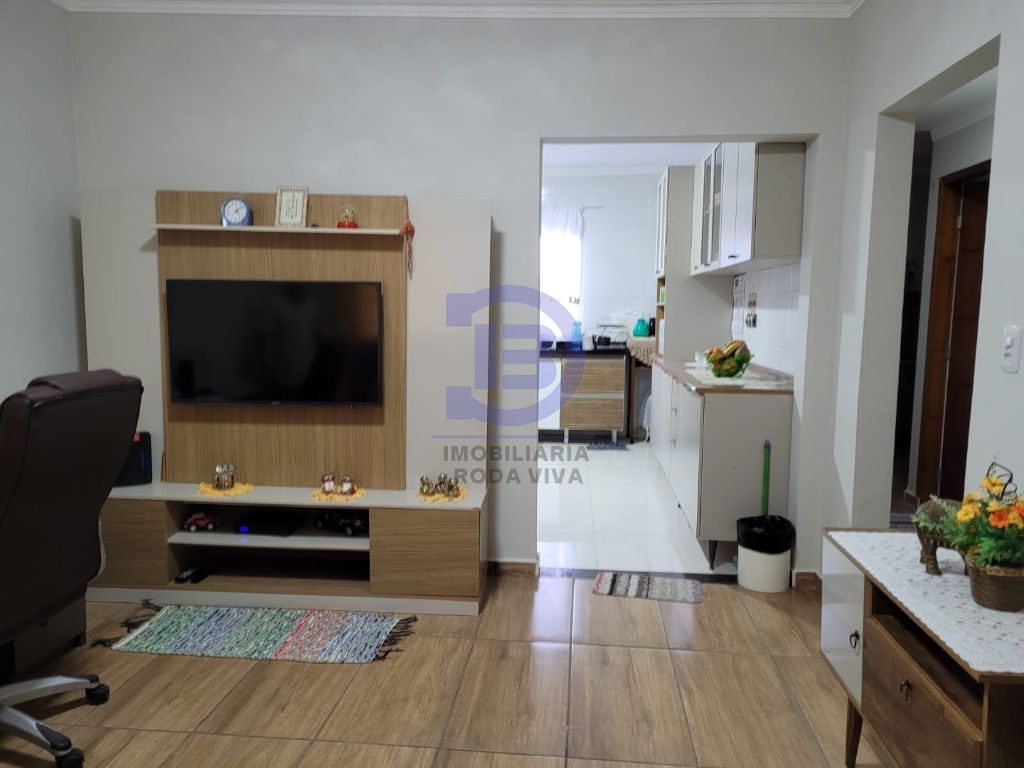 Casa térrea com edícula no centro da ponte rasa - terreno de 10 x 23