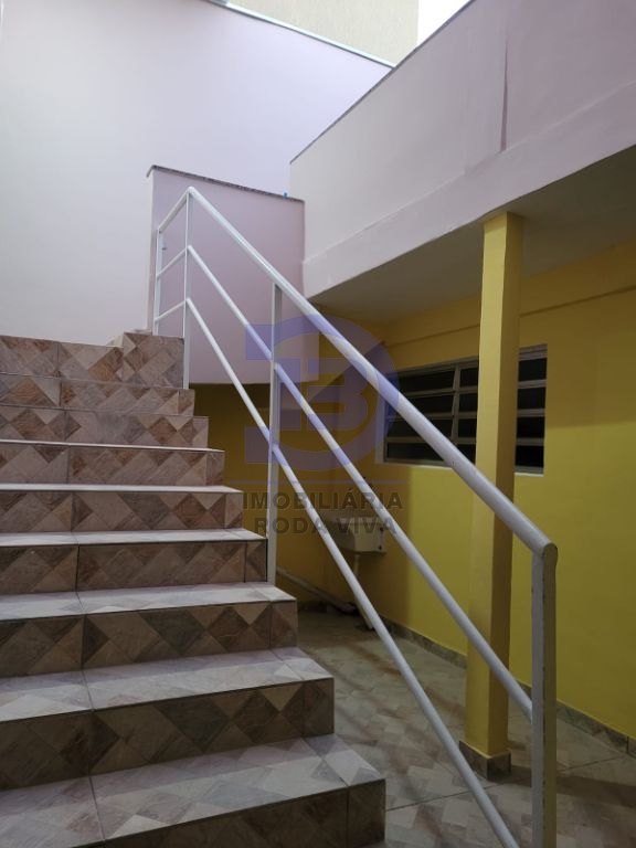 Casa térrea com edícula no centro da ponte rasa - terreno de 10 x 23