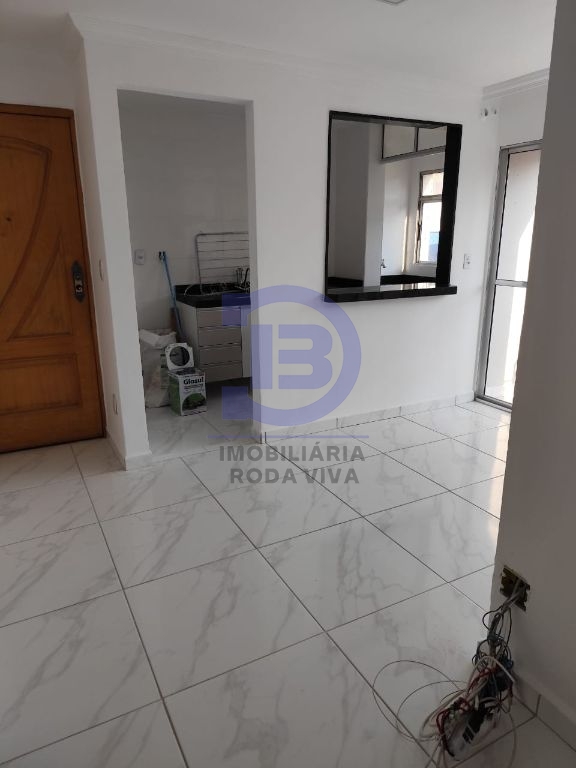 Apto 03 dormitórios com 1 va no jardim danfer