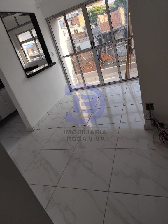 Apto 03 dormitórios com 1 va no jardim danfer