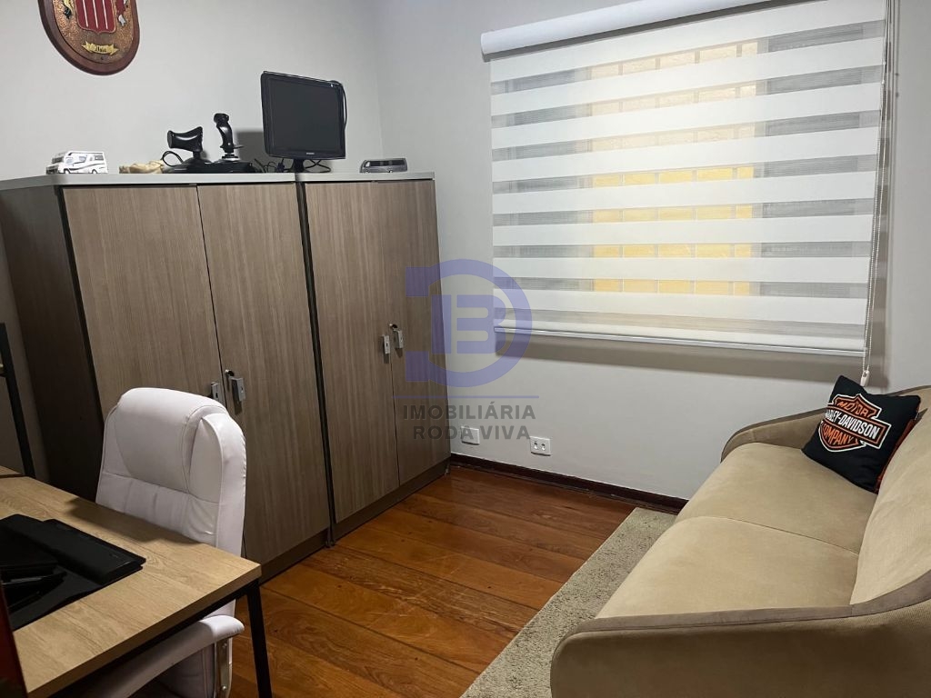 Sobrado na vila ré com 04 dormitórios sendo 01 suíte - toda 