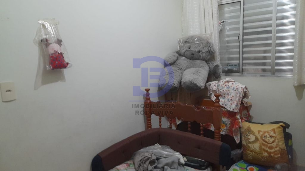 Casa assobradada com 5 dormitórios e edícula