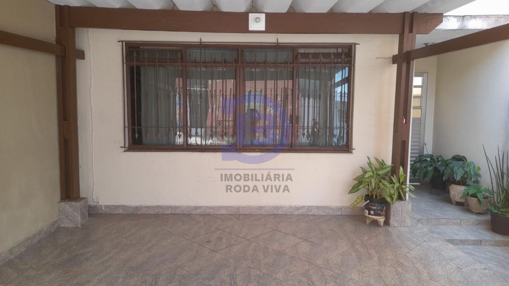Sobrado 02 dormitorios na vila ré