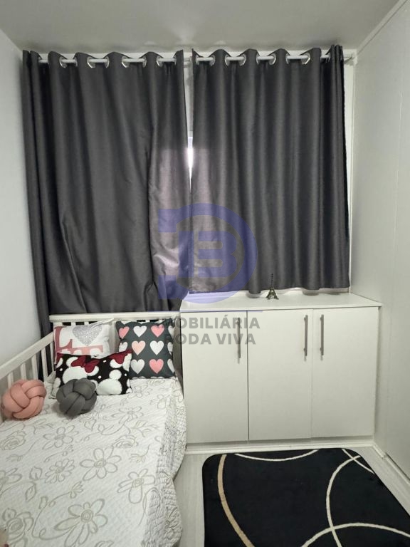 Sobrado em condomínio mobiliado a 500 metros do metro guilhermina-esperança