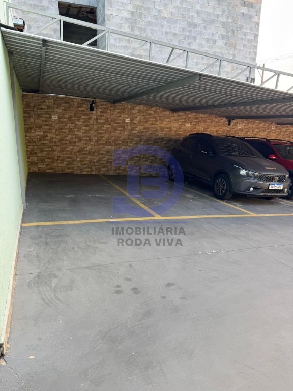 Sobrado em condomínio mobiliado a 500 metros do metro guilhermina-esperança