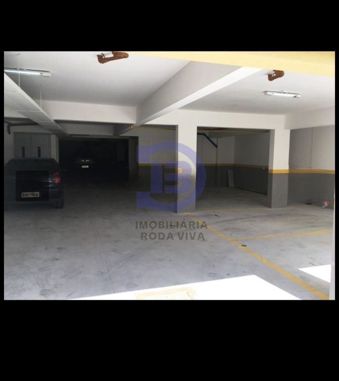 Apto. 02 dormitórios e vaga na vila marieta