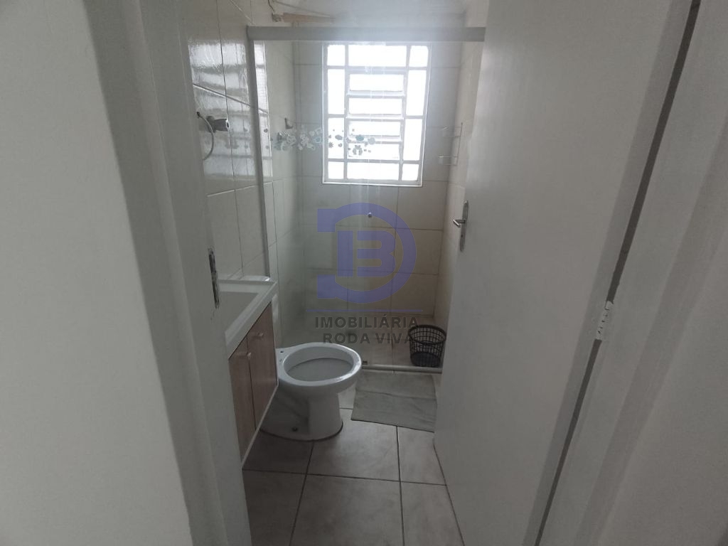 Casa térrea 02 dormitórios e 01 vaga vila granada
