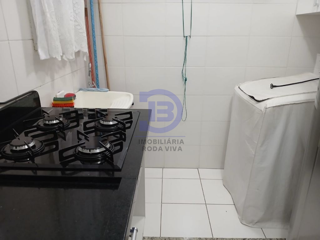 Apto. 02 dormitórios com vaga de garagem no itaim