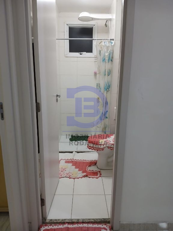 Apto. 02 dormitórios com vaga de garagem no itaim