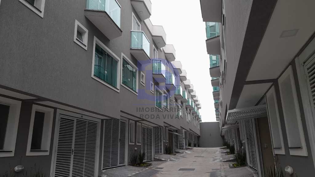 Sobrados em condominio