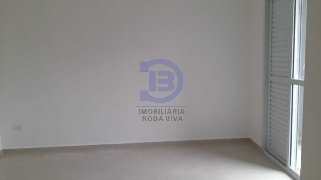 Sobrados em condominio vila ré