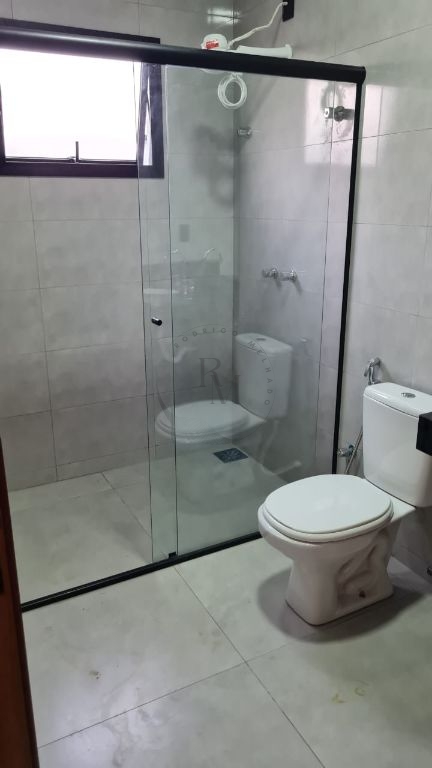 Linda casa à venda em condomínio Campos do Conde 2, Paulínia