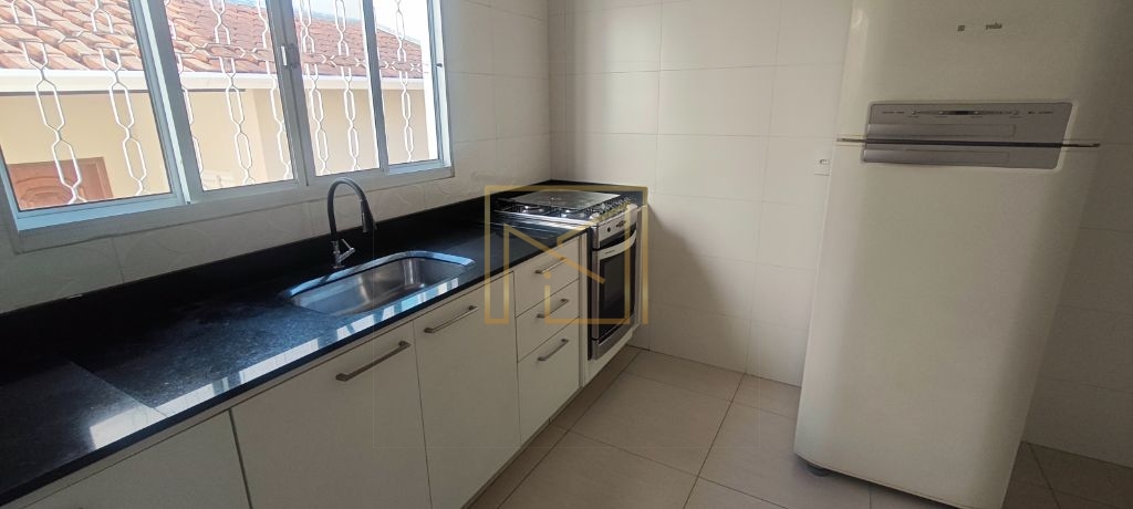 Aluga-se casa na avenida anah tereza cecon breda em hortolân