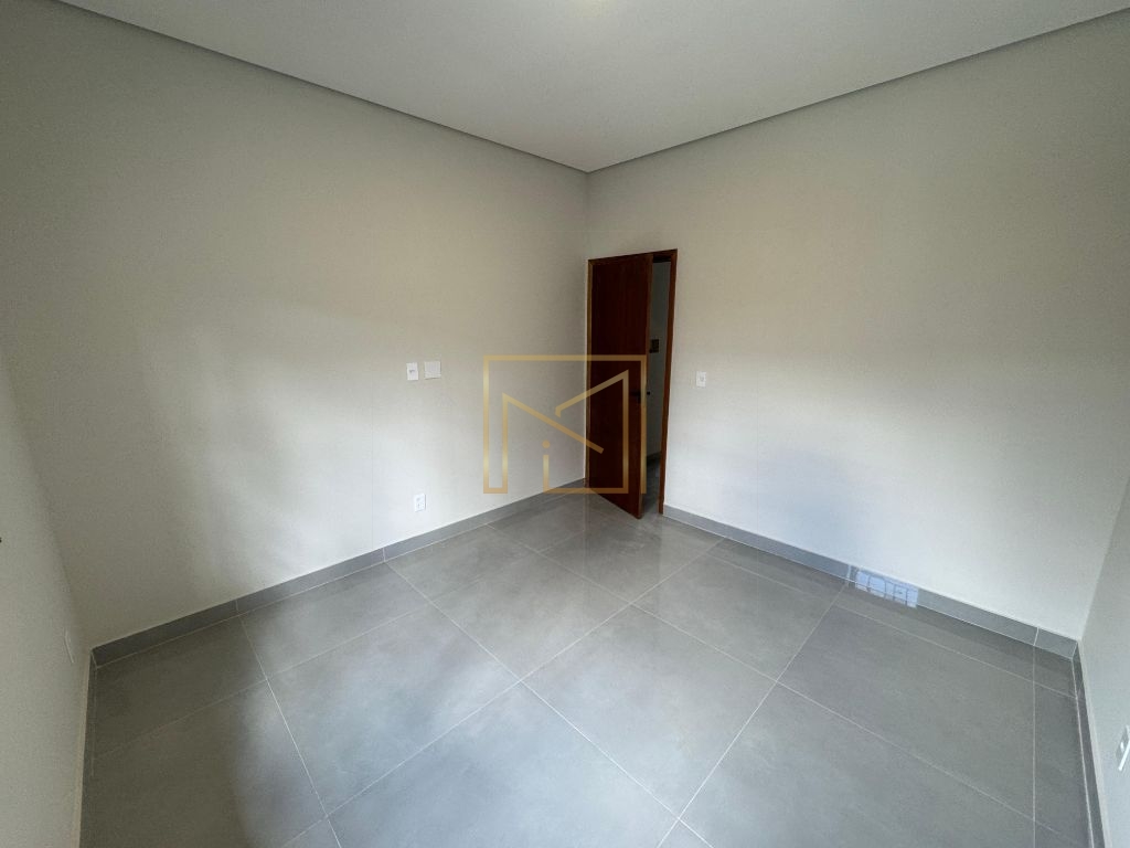 Casa no jardim vasconcelos, hortolândia: 2 dormitórios (1 su