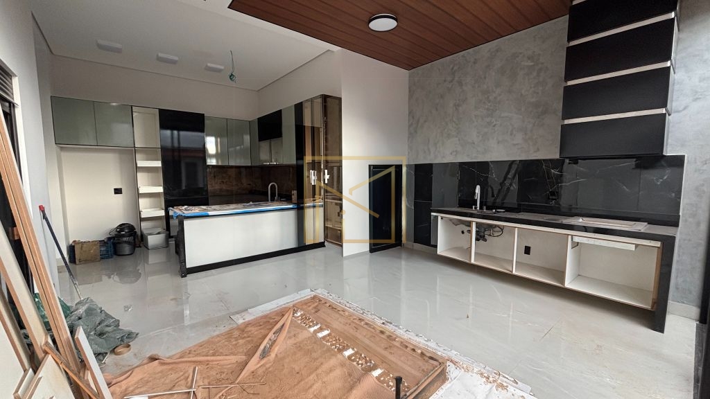 Casa em condomínio com 3 suítes à venda em hortolândia