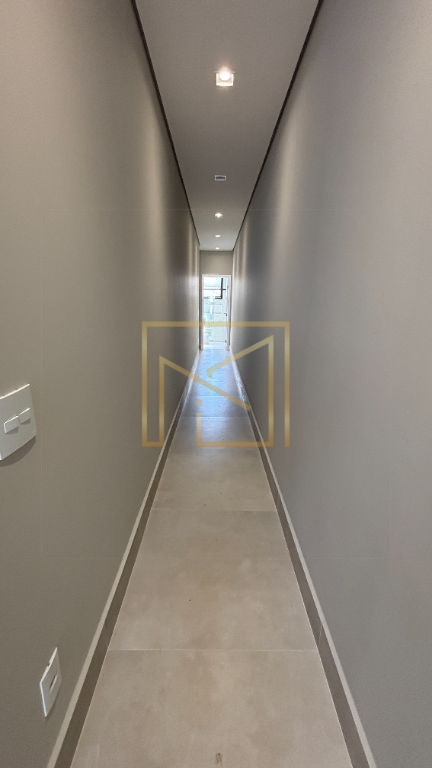 Casa 3 dormitórios (1 suíte) 114m² – portas 2,60m janelas au