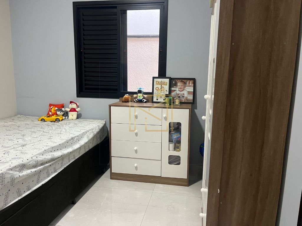 Casa em Condomínio no Parque Olívio Franceschini - Hortolândia