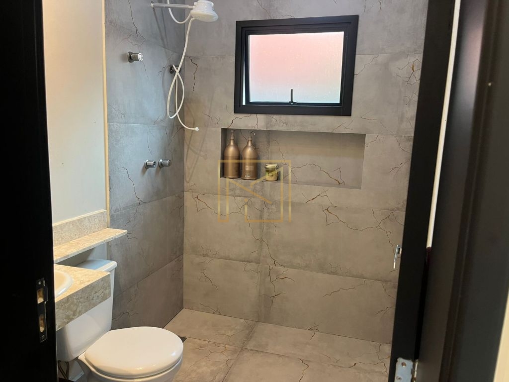 Casa em Condomínio no Parque Olívio Franceschini - Hortolândia