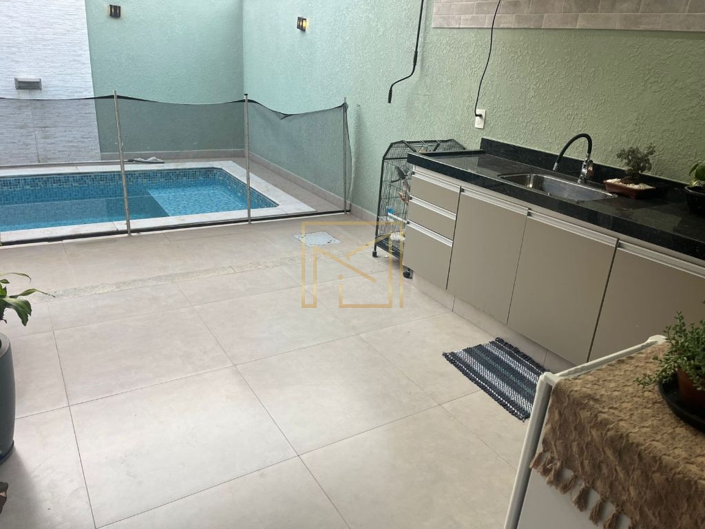 Casa em Condomínio no Parque Olívio Franceschini - Hortolândia