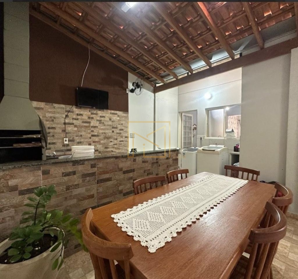Casa em condomínio à venda na vila inema, hortolândia