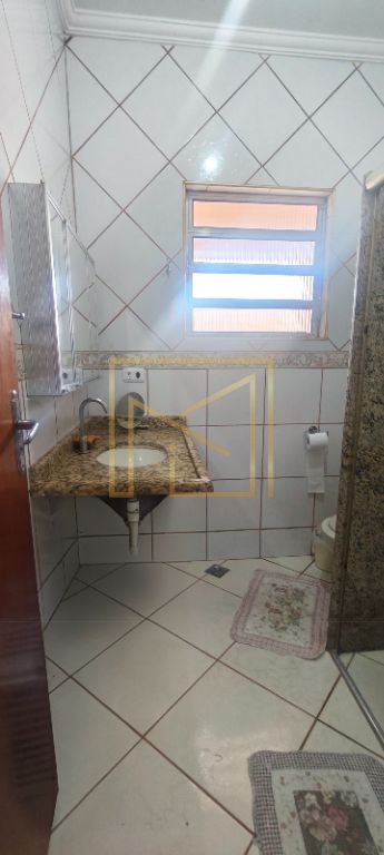 Casa Padrão para Alugar em Hortolândia - Loteamento Remanso Campineiro