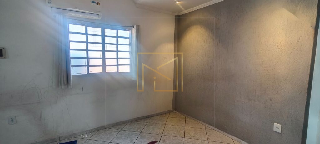 Casa Padrão para Alugar em Hortolândia - Loteamento Remanso Campineiro
