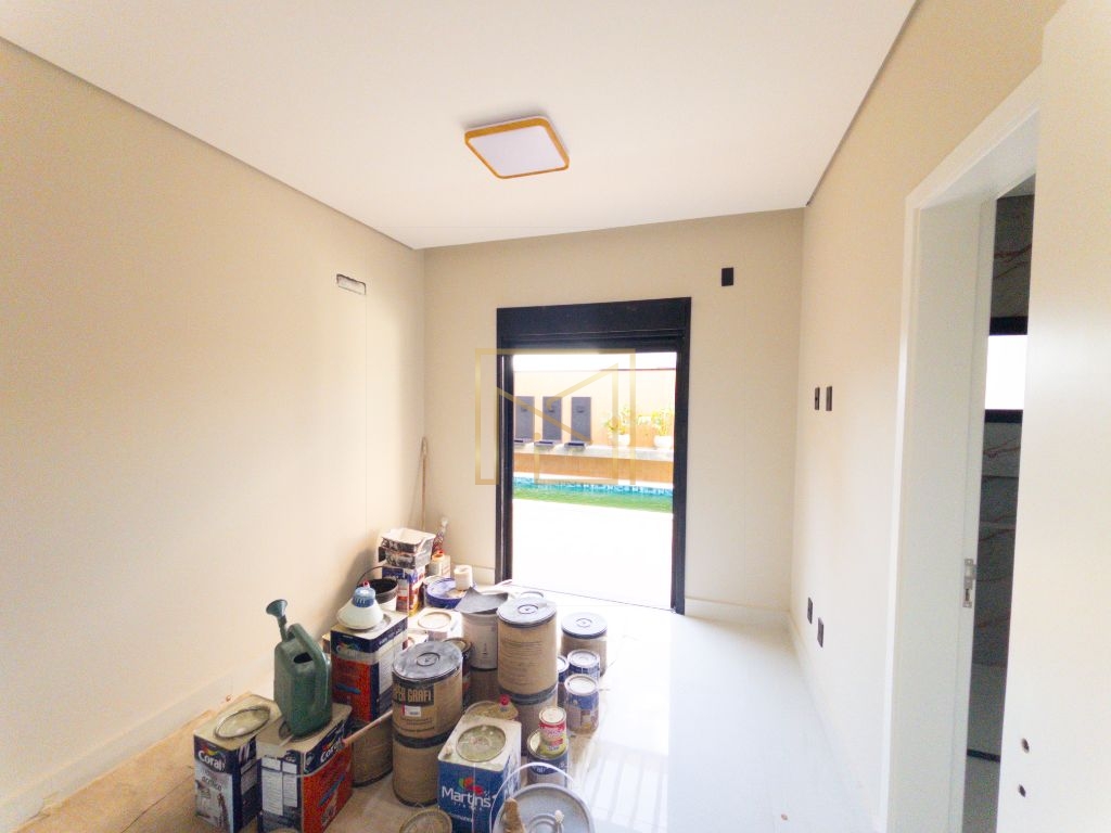 Casa em Condomínio com 3 Suítes à Venda em Hortolândia