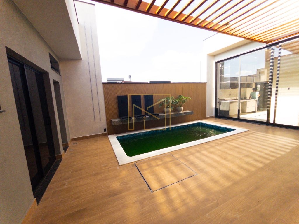 Casa em Condomínio com 3 Suítes à Venda em Hortolândia