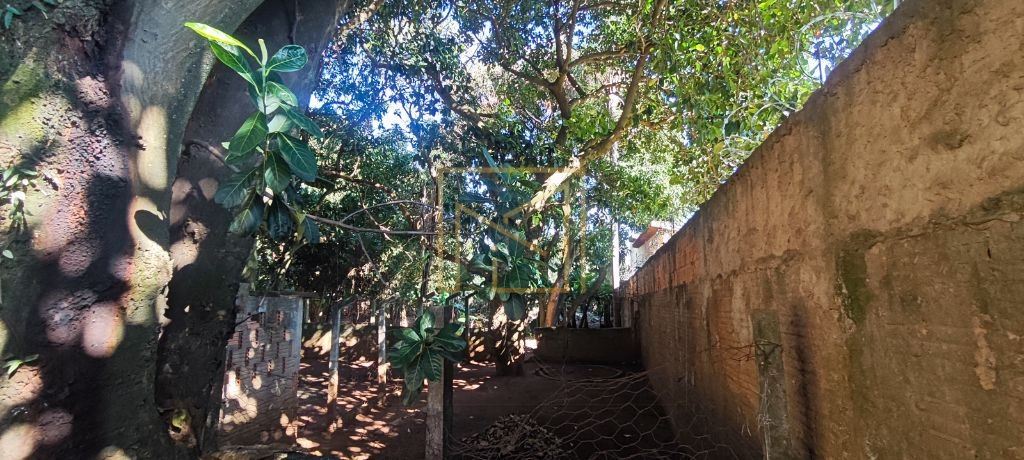 Chácara Escriturada à Venda com 1.144 m² no Chácaras Planalto em Hortolândia/SP.