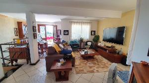 Ótimo apartamento com 04 quartos, sendo 02 suítes (01 com closet), espaço Gourmet, com excelente localização no Bairro da Glória - Rogério Domingues Simões