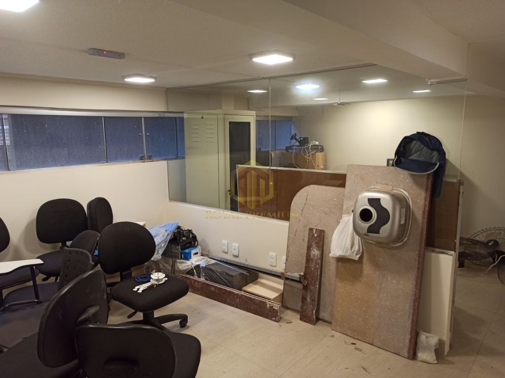 Espaço amplo e moderno: Sala Comercial em dois andares pronta para receber sua empresa em localização estratégica no coração Brasília. - foto 43