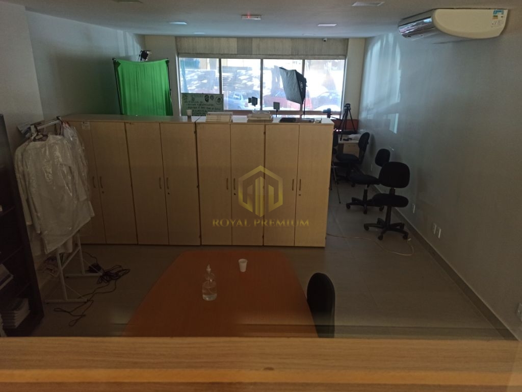 Espaço amplo e moderno: Sala Comercial em dois andares pronta para receber sua empresa em localização estratégica no coração Brasília. - foto 24