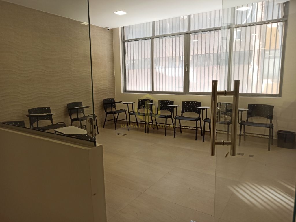 Espaço amplo e moderno: Sala Comercial em dois andares pronta para receber sua empresa em localização estratégica no coração Brasília. - foto 21