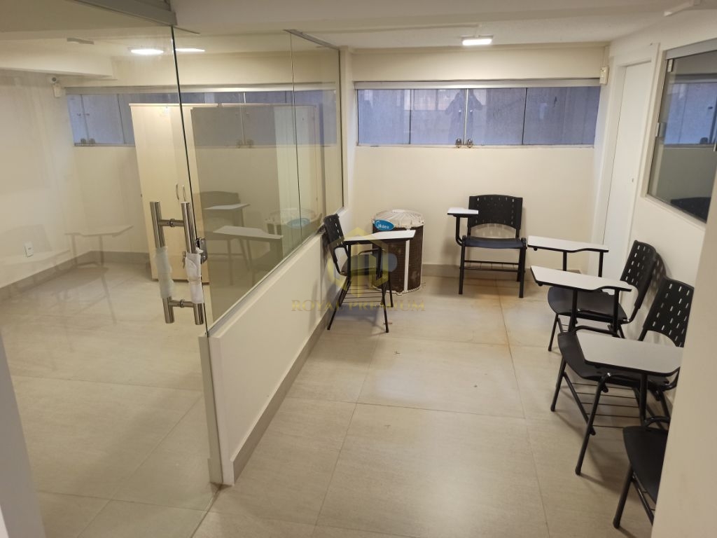 Espaço amplo e moderno: Sala Comercial em dois andares pronta para receber sua empresa em localização estratégica no coração Brasília. - foto 37